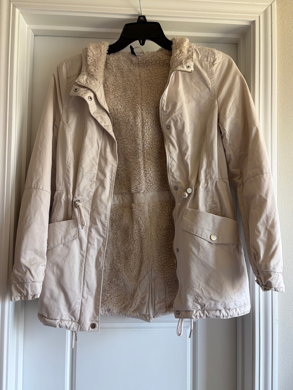H&M Cream Fleece-Lined Puffer Parka